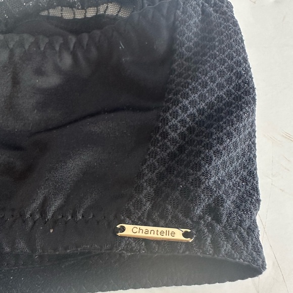 Chantelle Black Sheer Underwire Bra - Picture 10 of 11